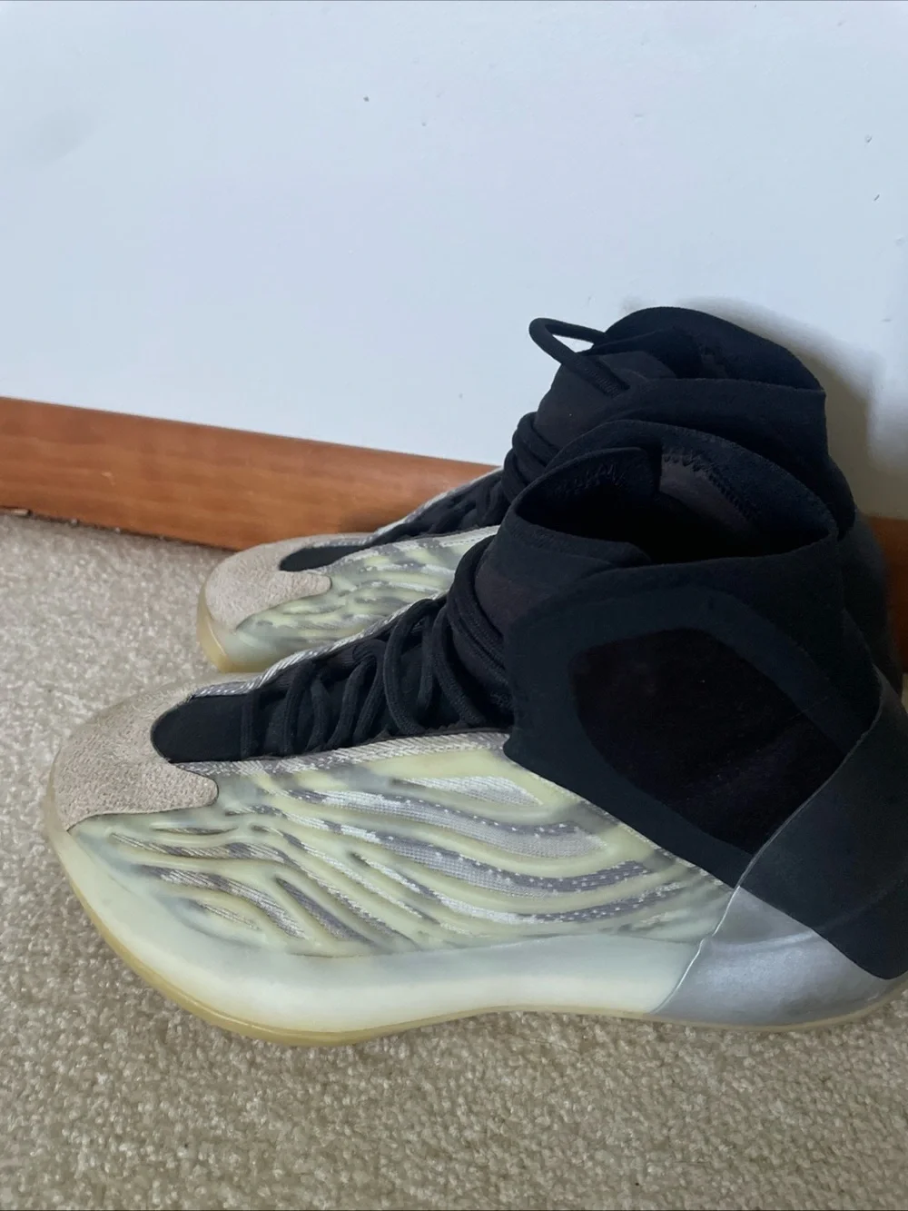 Adidas Yeezy Black Athletic Sneaker Interior Tongue Label